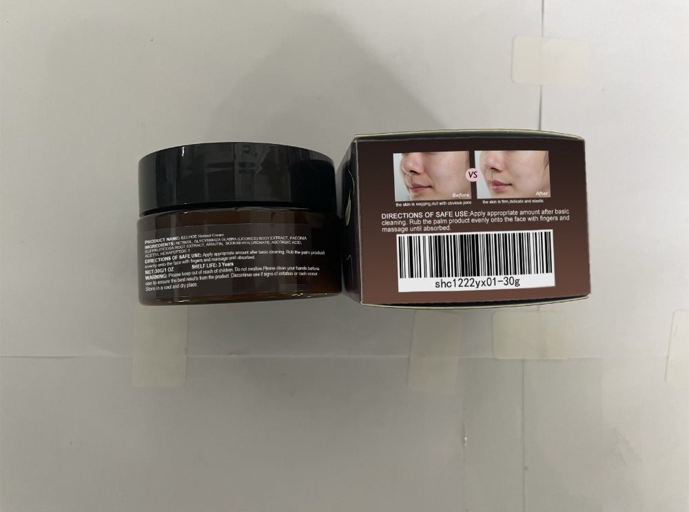 Eelhoe Retinol Cream jar with packaging

