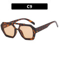 Sunglasses with tortoiseshell frame and beige lenses 